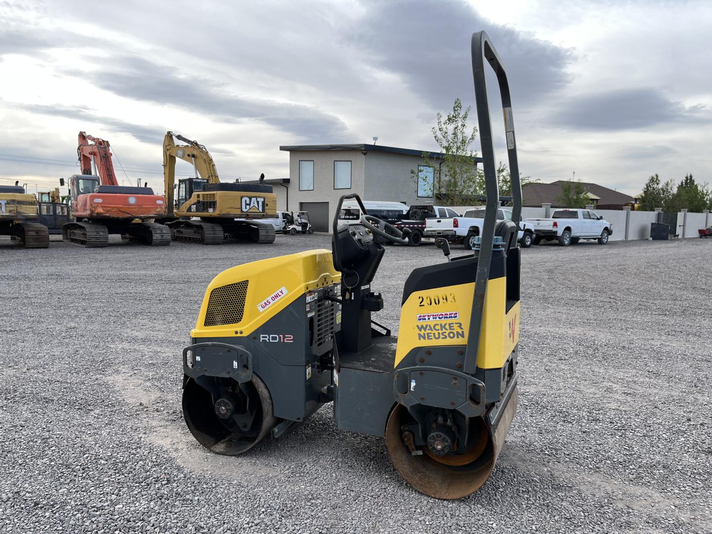 ./imagenes/INVOICE/2019/18087/COMPACTADOR WACKER NEUSON RD12A (9).JPG